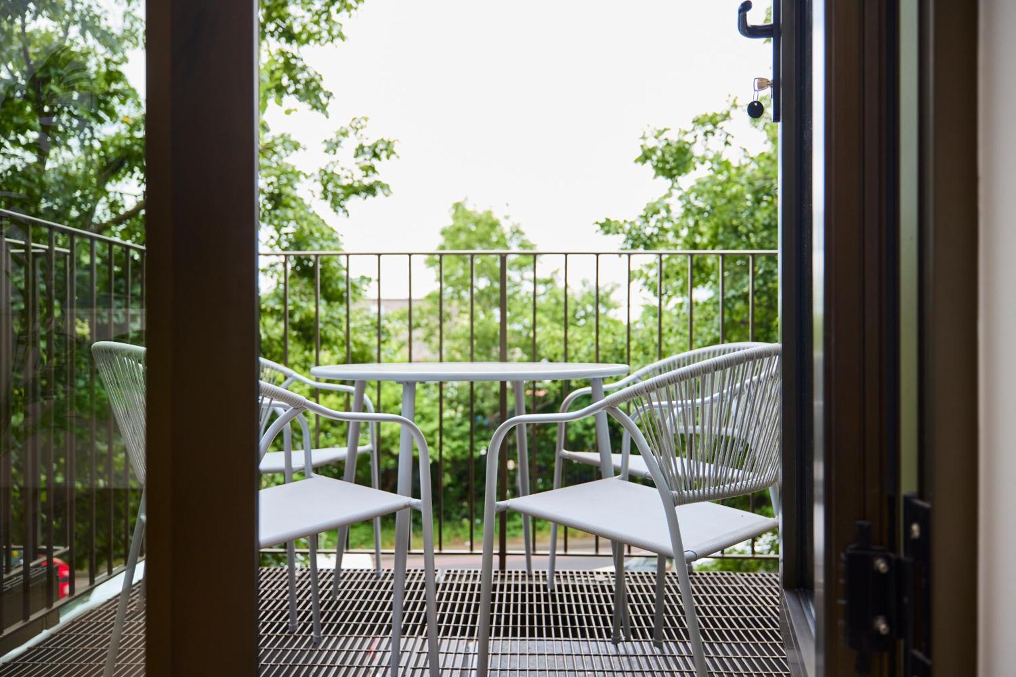 The South Wimbledon Place - Adorable 2bdr Flat With Balcony * Londres